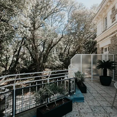 Hotel Arthus-bertrand 4*