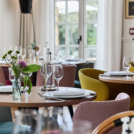 Arthus-bertrand Hotel