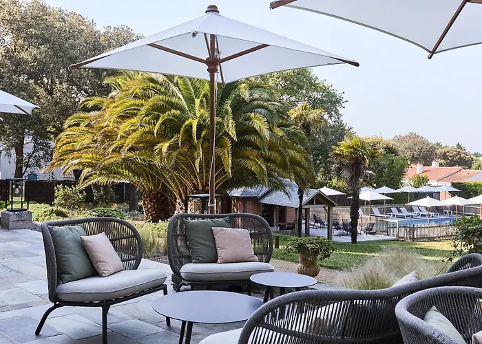 Arthus-bertrand 누아르무티에 앙 릴