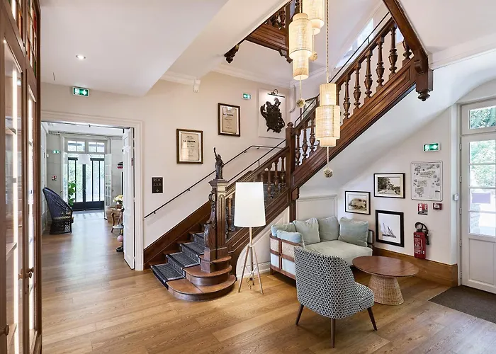 Arthus-bertrand 4* ノワールムーティエ