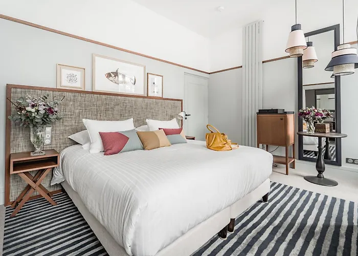 Arthus-bertrand فندق نوارموتيير أون ليل